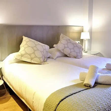 Weflating Gracia Apartment Barcelona