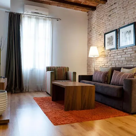 Apartment Weflating Gracia Barcelona