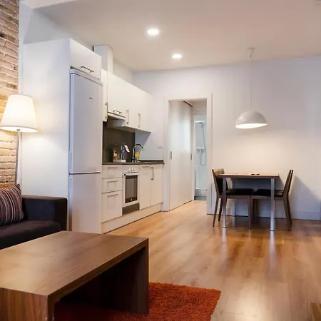 Weflating Gracia Apartment Barcelona